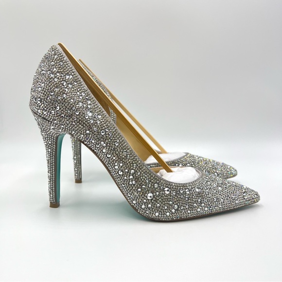Betsey Johnson Women's SB Hazil Jeweled Silver Stiletto Heels Pumps Shoes 9 - Picture 2 of 15